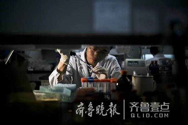 1479521281960046.jpg 应用和实验型高校教师.jpg