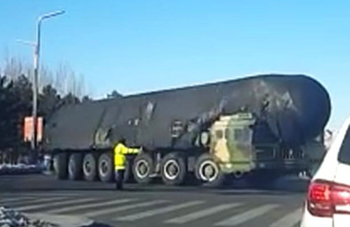 1485354298663703.png 东风41.png