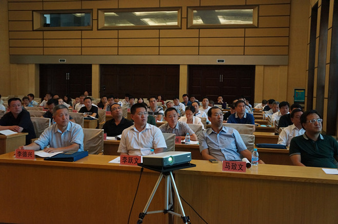 1474275950770006.jpg 观看专题片 (1)_副本.jpg