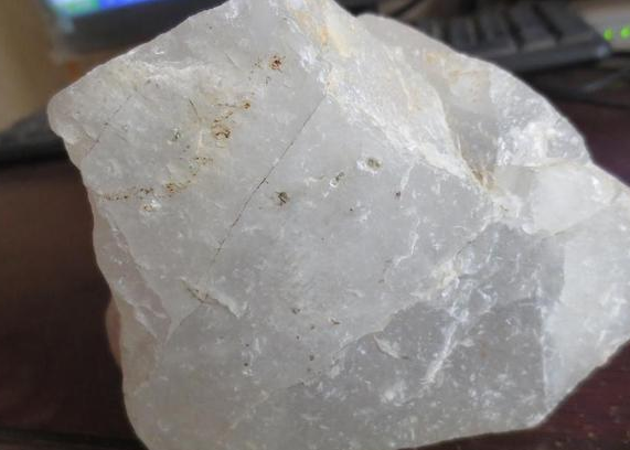 玉石中的精灵 水沫玉——山料和水料