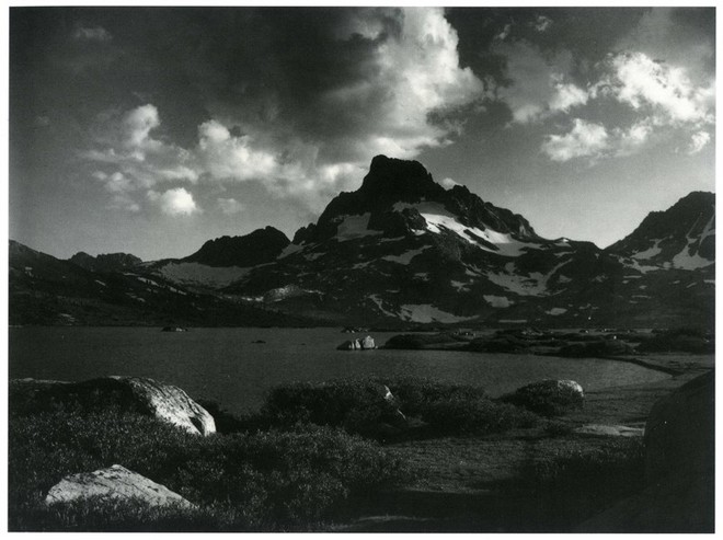 亚当斯摄影作品集